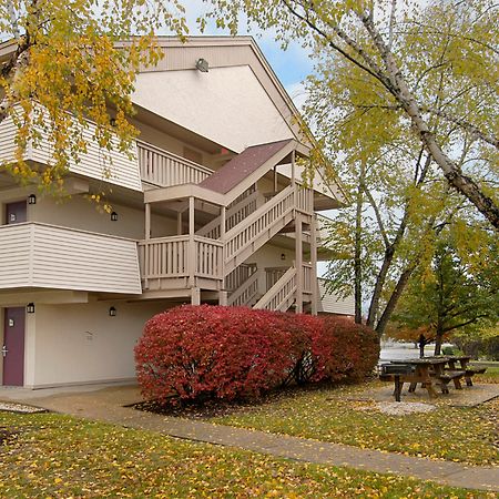 Red Roof Inn Plus+ Philadelphia Airport Essington Buitenkant foto