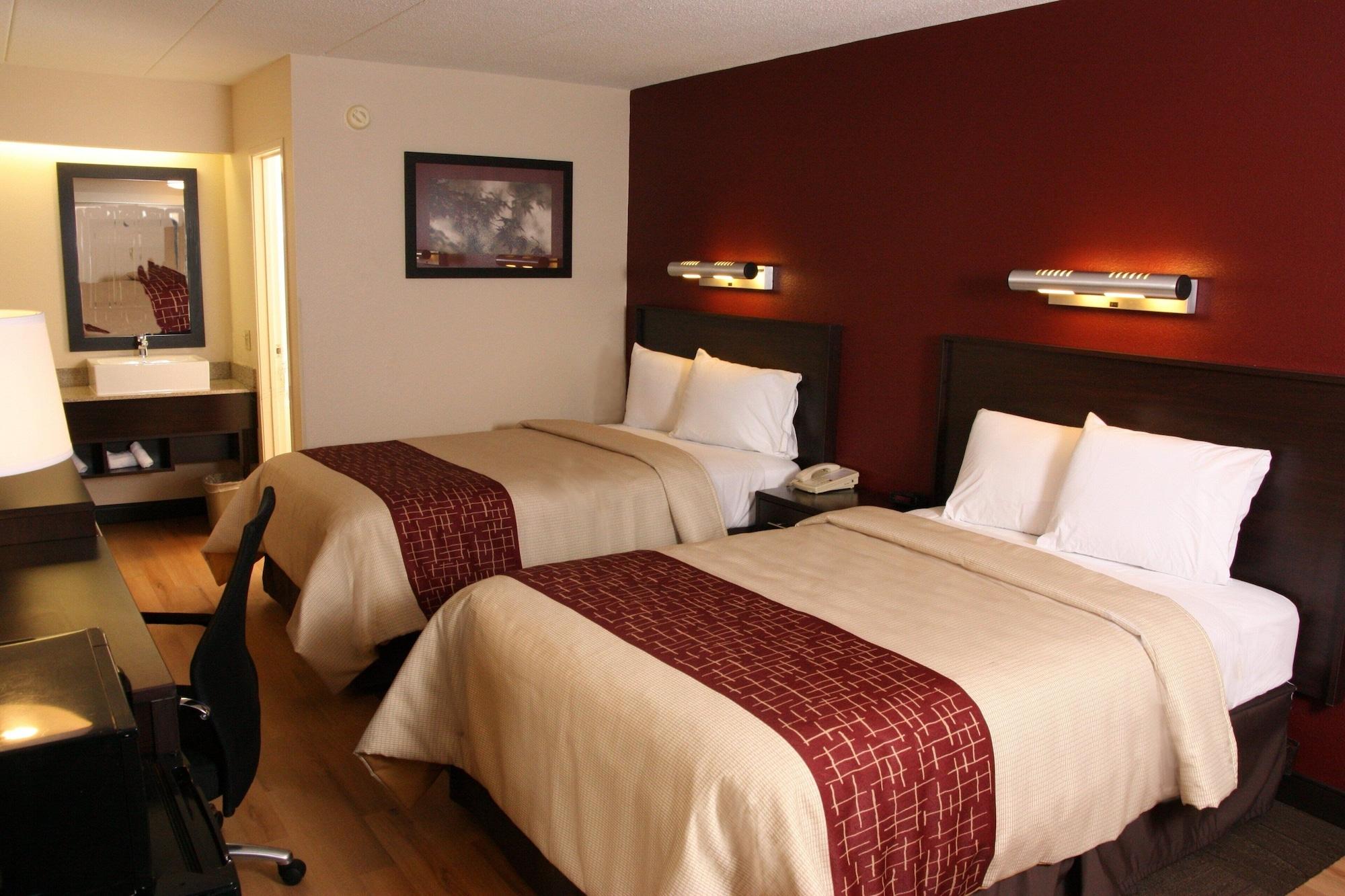 Red Roof Inn Plus+ Philadelphia Airport Essington Buitenkant foto