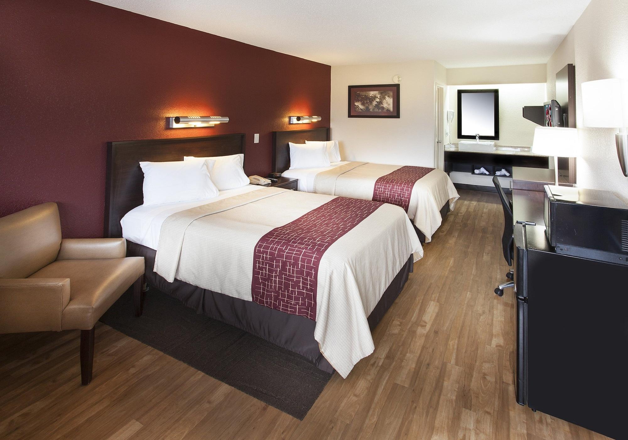 Red Roof Inn Plus+ Philadelphia Airport Essington Buitenkant foto