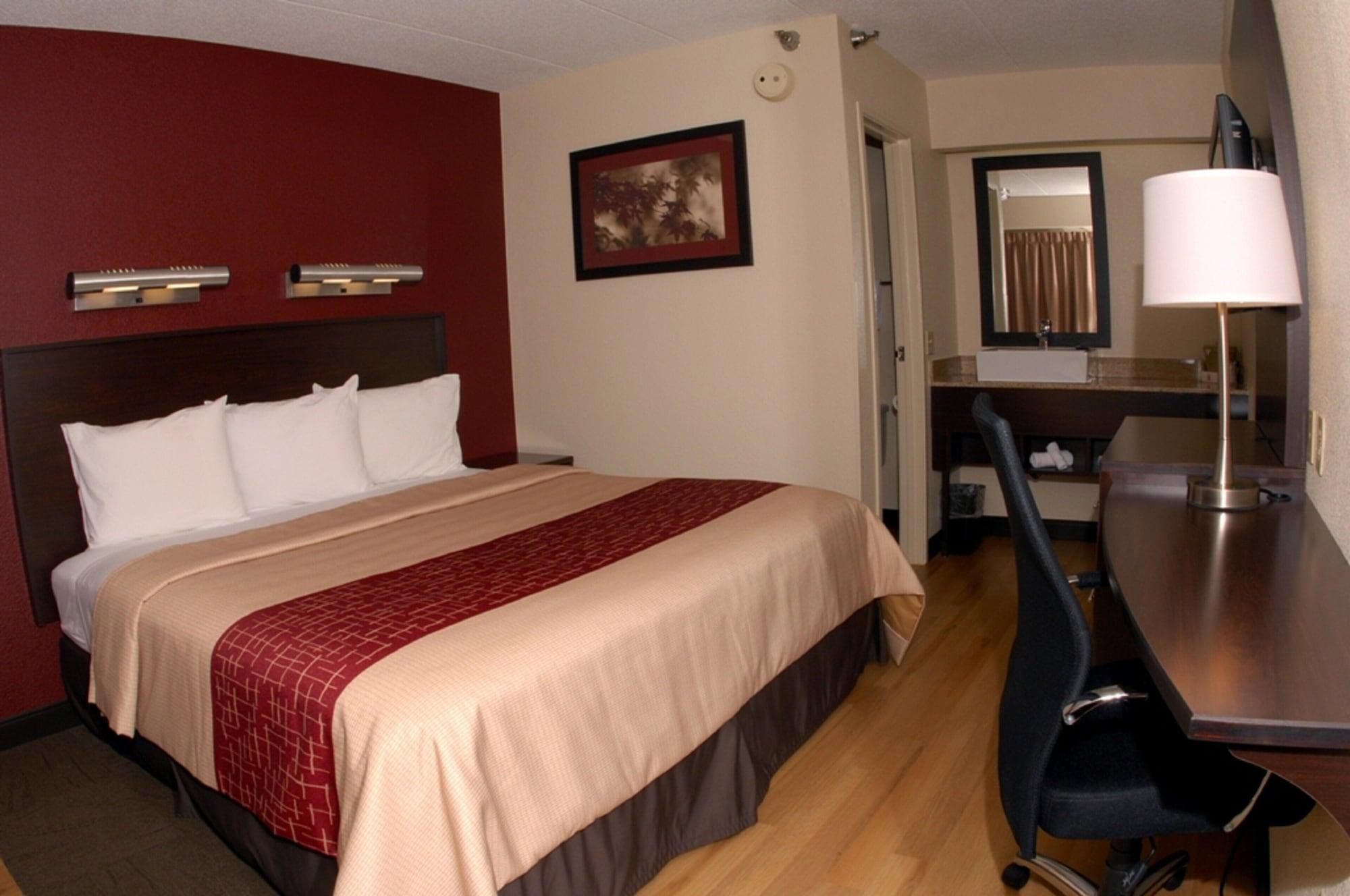 Red Roof Inn Plus+ Philadelphia Airport Essington Buitenkant foto