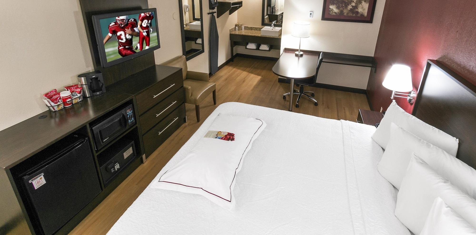 Red Roof Inn Plus+ Philadelphia Airport Essington Buitenkant foto