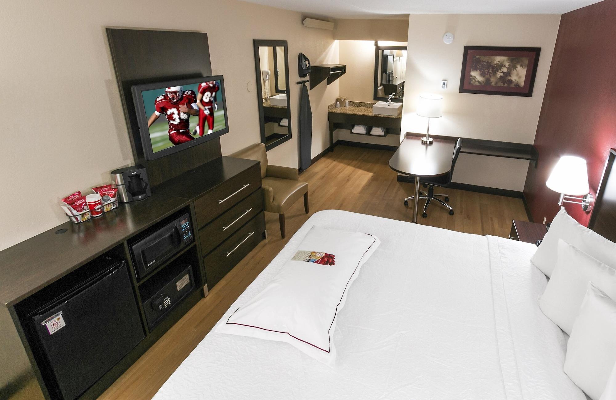 Red Roof Inn Plus+ Philadelphia Airport Essington Buitenkant foto