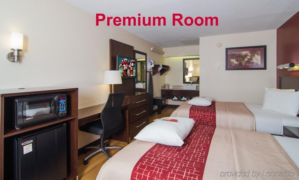 Red Roof Inn Plus+ Philadelphia Airport Essington Buitenkant foto