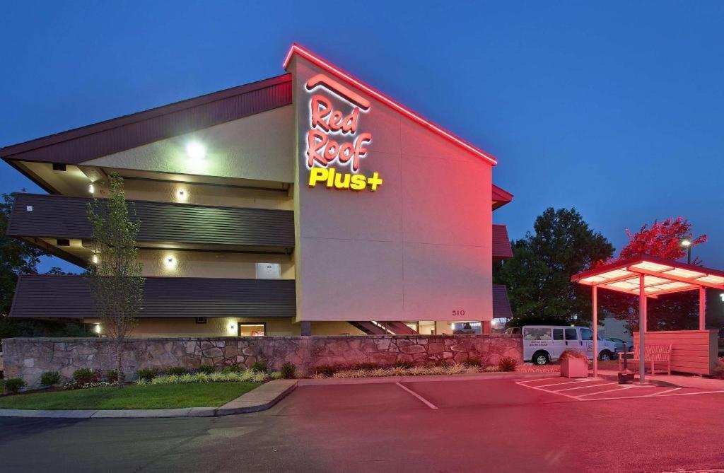 Red Roof Inn Plus+ Philadelphia Airport Essington Buitenkant foto