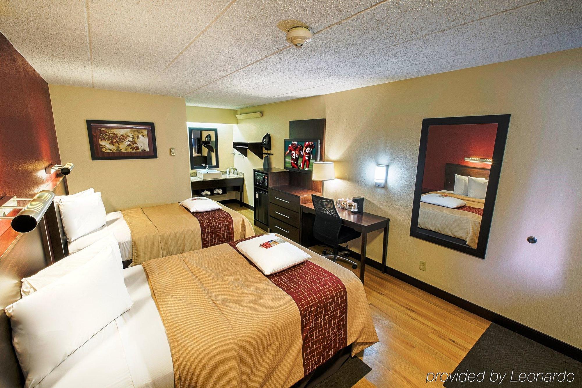 Red Roof Inn Plus+ Philadelphia Airport Essington Buitenkant foto