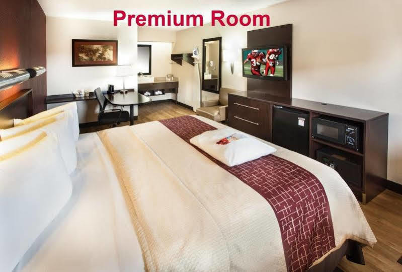 Red Roof Inn Plus+ Philadelphia Airport Essington Buitenkant foto